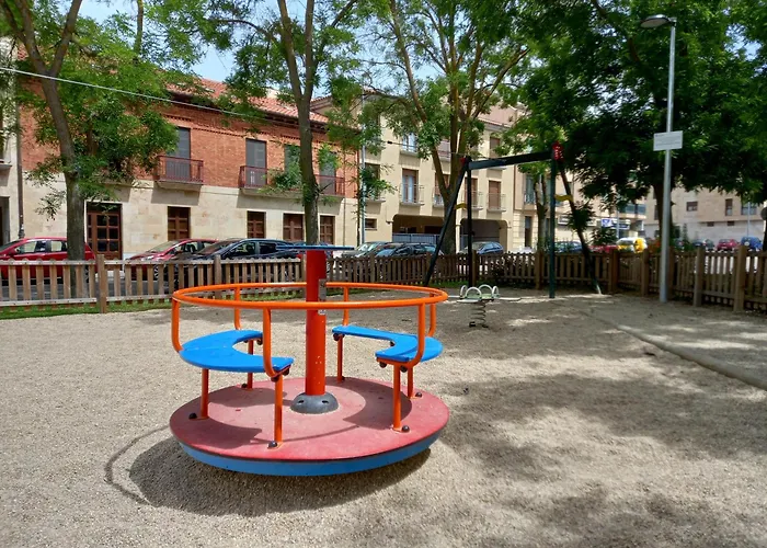 Littore Tormes Con Parking, Aa Y Piscina