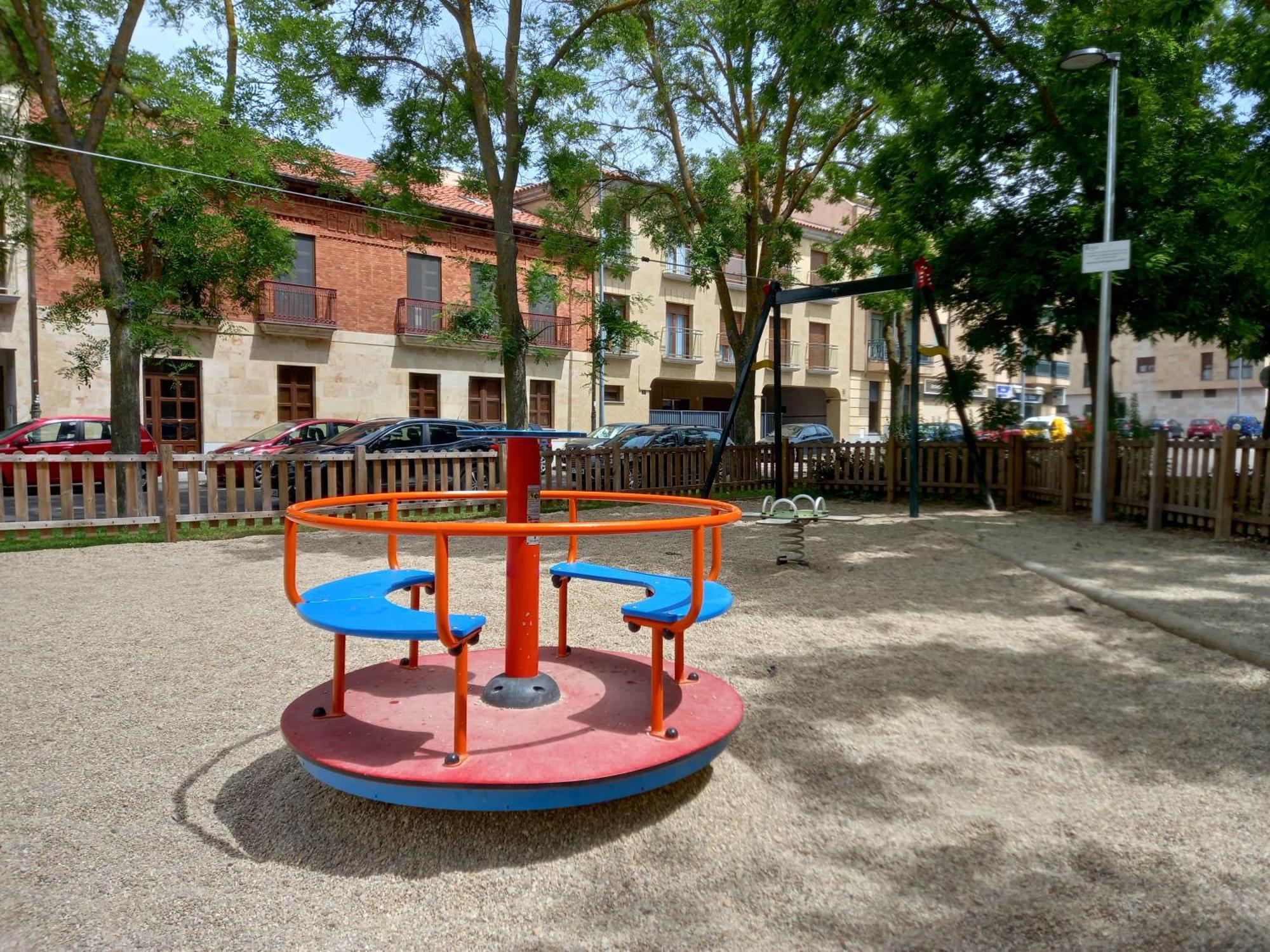 Apartment Littore Tormes Con Parking, Aa Y Piscina